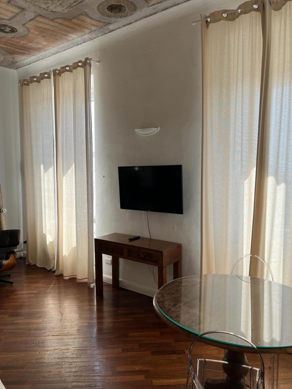 The Sunshine Loft Apartment Livorno Room photo